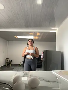 Arianna Fioree online show from 02/12/26, 06:14