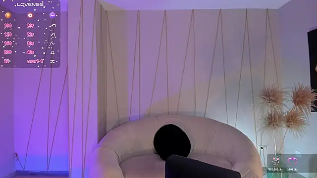 BeccaBaxter online show from 10/17/25, 06:21