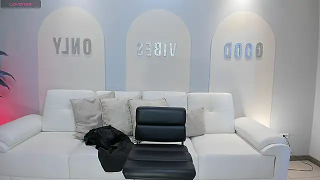 BeccaBaxter online show from 03/03/26, 12:22