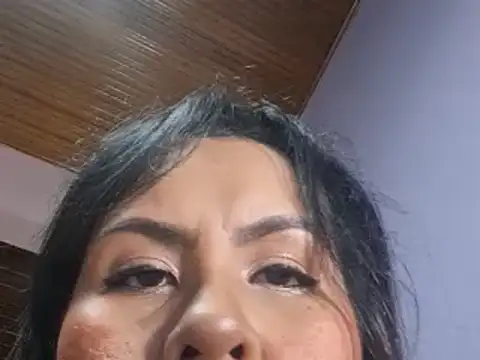 kyliebigboobs online show from 05/11/26, 12:27