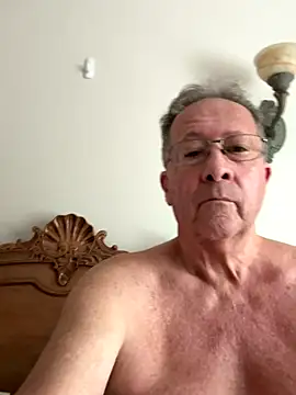 sissyboijamie1313 online show from 12/18/25, 07:42