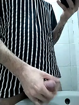 Snapshot of Mfchefe chatting on 10/29/25, 03:58 Mfchefe online show from 10/29/25, 03:58