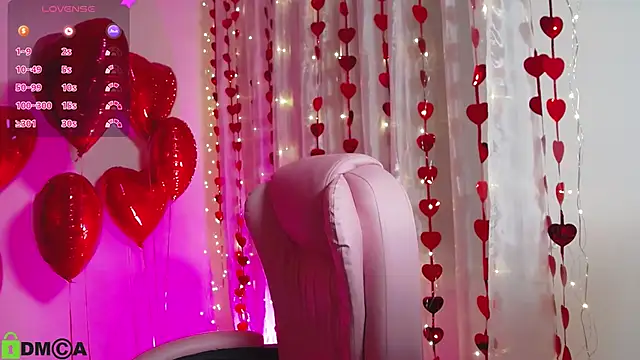 Snapshot of Arianahot777 chatting on 02/13/25, 07:52 Arianahot777 online show from 02/13/25, 07:52