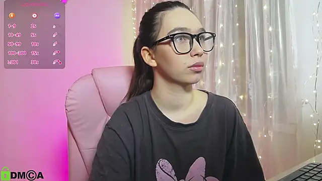 Snapshot of Arianahot777 chatting on 02/24/25, 01:57 Arianahot777 online show from 02/24/25, 01:57