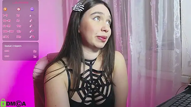 Snapshot of Arianahot777 chatting on 10/29/25, 10:44 Arianahot777 online show from 10/29/25, 10:44