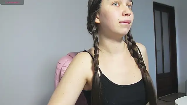 Arianahot777 online show from 06/07/26, 04:55