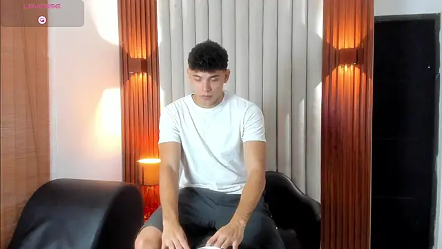 Justin mack online show from 10/04/25, 12:14