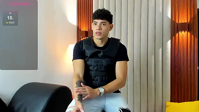 Justin mack online show from 10/31/25, 11:44