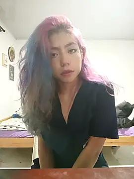 Snapshot of JolietDupont chatting on 09/09/25, 12:10 JolietDupont online show from 09/09/25, 12:10