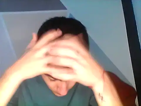 Snapshot of daimon_king05 chatting on 02/14/25, 01:23 daimon king05 online show from 02/14/25, 01:23