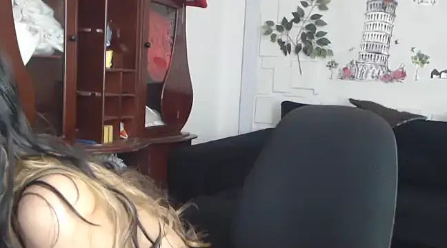 AngelaTurizo online show from 02/20/25, 01:03