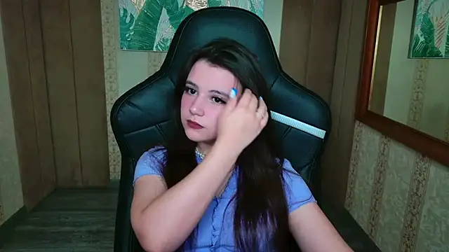 Snapshot of Pauline_Heaven chatting on 09/16/25, 10:27 Pauline Heaven online show from 09/16/25, 10:27