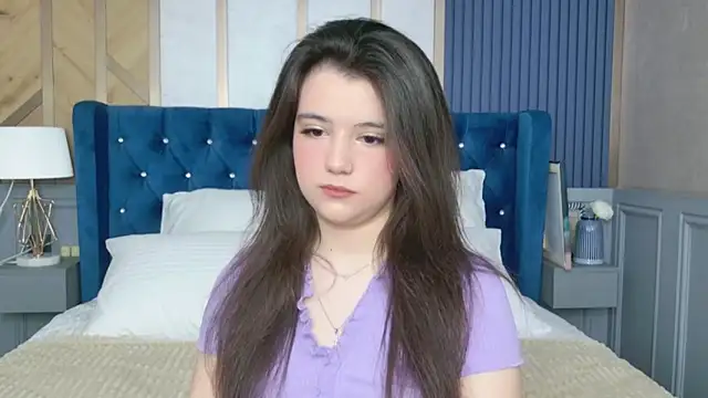 Snapshot of Pauline_Heaven chatting on 11/25/25, 05:40 Pauline Heaven online show from 11/25/25, 05:40