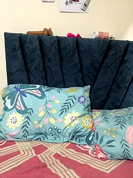 ariana sweet87 online show from 09/18/25, 08:11