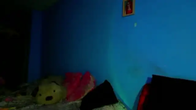 EstefyTabbo online show from 04/22/26, 06:53