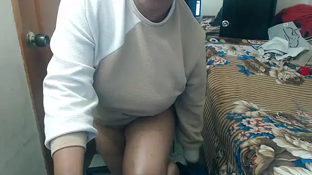 Snapshot of Siblleyx chatting on 01/15/26, 09:51 Siblleyx online show from 01/15/26, 09:51