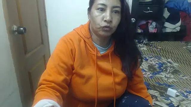 Snapshot of Siblleyx chatting on 02/03/26, 10:04 Siblleyx online show from 02/03/26, 10:04