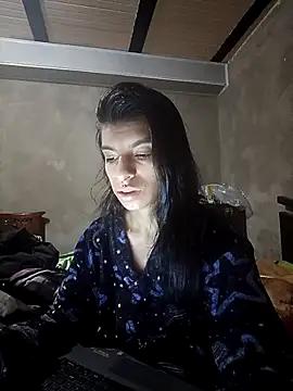 Ariell Kieran online show from 10/11/25, 05:50