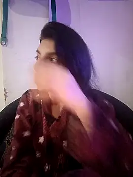 Ariell Kieran online show from 10/14/25, 03:51