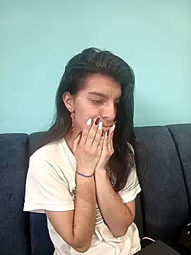 Ariell Kieran online show from 10/29/25, 08:54