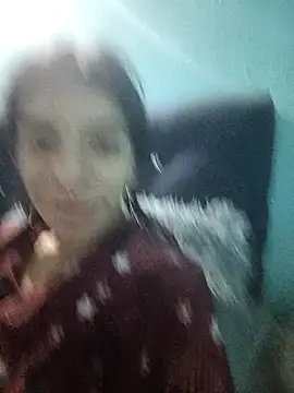 Ariell Kieran online show from 11/05/25, 03:06