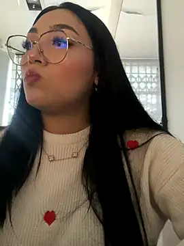 Enyel valmina online show from 09/18/25, 05:48