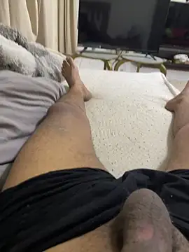 Snapshot of moira_xz chatting on 10/05/25, 02:48 moira xz online show from 10/05/25, 02:48