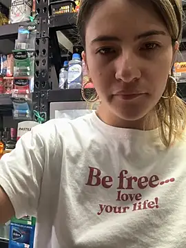 Andrea18 blonde online show from 02/03/26, 02:55