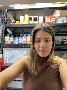 Andrea18 blonde online show from 02/25/26, 01:43