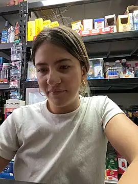 Andrea18 blonde online show from 04/09/26, 02:33