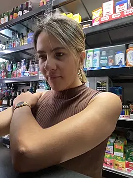 Andrea18 blonde online show from 04/13/26, 02:44