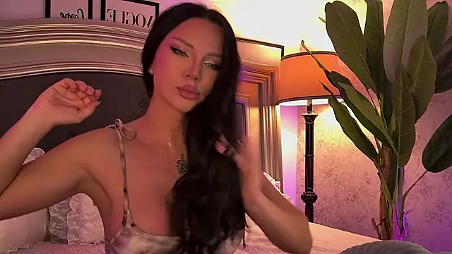 Amber Luna online show from 10/15/25, 03:12