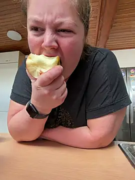 Lars-Lola online show from 02/21/26, 11:44