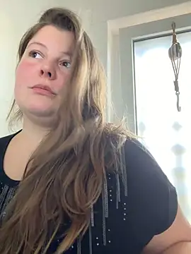 Lars-Lola online show from 03/15/26, 02:01