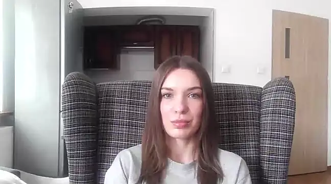 aurora lust online show from 02/28/25, 10:41