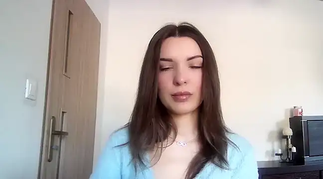 aurora lust online show from 03/17/25, 07:35