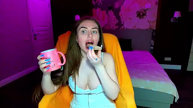 MissisCaty online show from 04/01/26, 09:23