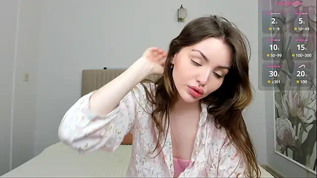 Lora Rosee online show from 02/28/25, 09:47