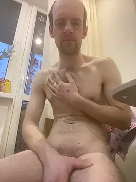 LynnAhNight online show from 03/20/26, 03:22