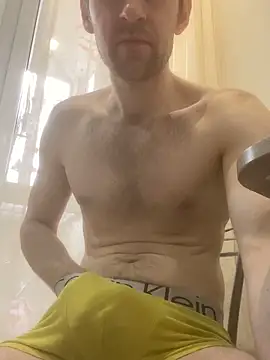 LynnAhNight online show from 03/21/26, 05:12