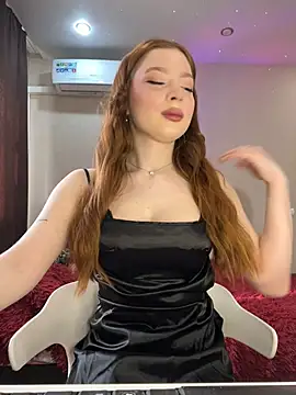 JessRoal online show from 02/16/25, 07:15