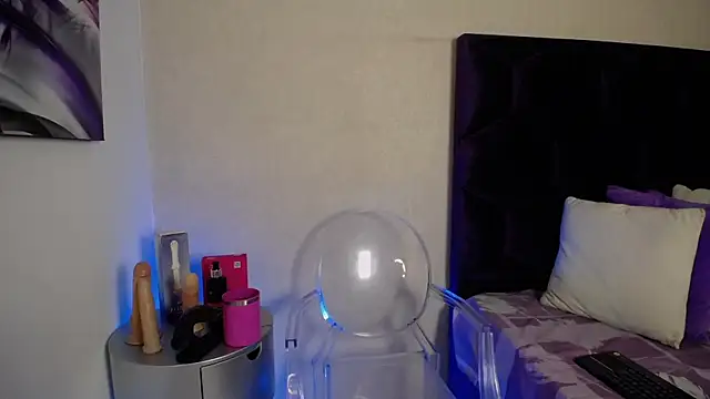 GochitaWild online show from 09/22/25, 08:11