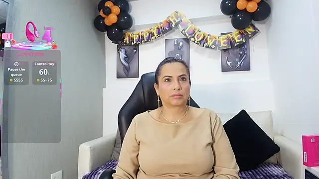 GochitaWild online show from 10/12/25, 12:59