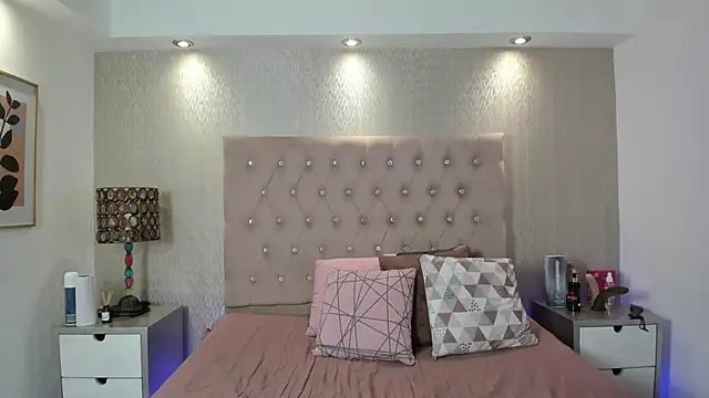 GochitaWild online show from 02/08/26, 08:23