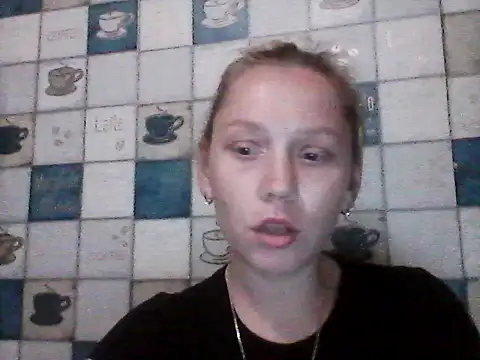 Snapshot of Anna_wey chatting on 06/17/26, 07:15 Anna wey online show from 06/17/26, 07:15