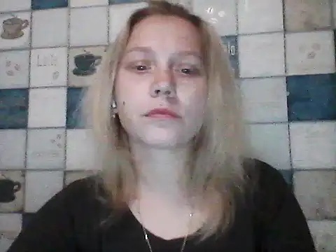 Snapshot of Anna_wey chatting on 06/18/26, 07:18 Anna wey online show from 06/18/26, 07:18