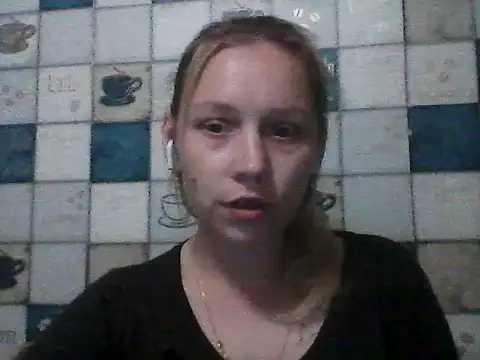 Snapshot of Anna_wey chatting on 06/19/26, 07:28 Anna wey online show from 06/19/26, 07:28