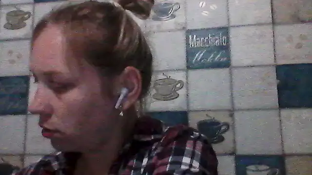 Snapshot of Anna_wey chatting on 07/04/26, 07:20 Anna wey online show from 07/04/26, 07:20