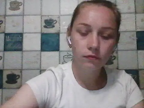 Snapshot of Anna_wey chatting on 07/17/26, 07:52 Anna wey online show from 07/17/26, 07:52