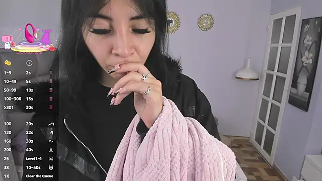 Hiyakasudere online show from 03/06/25, 12:09